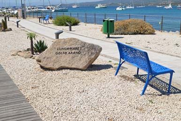 Golfo Aranci, spiagge dorate nel Golfo di Olbia in Sardegna