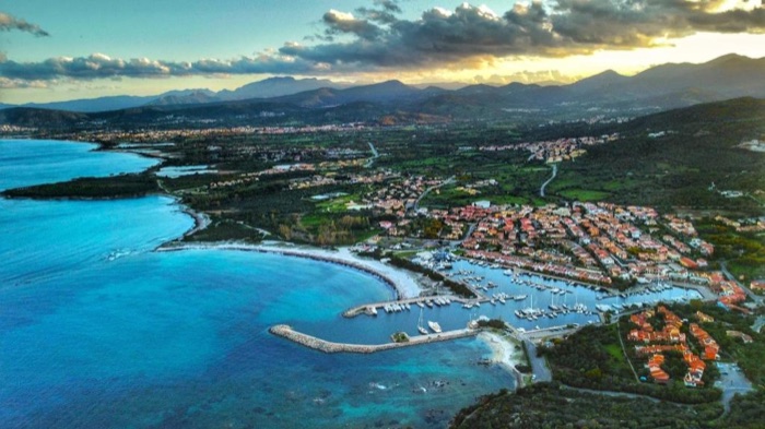 Porto Ottiolu, porto turistico vicino Budoni in Sardegna